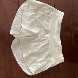 White lulu speed up short size 4 with 4” length